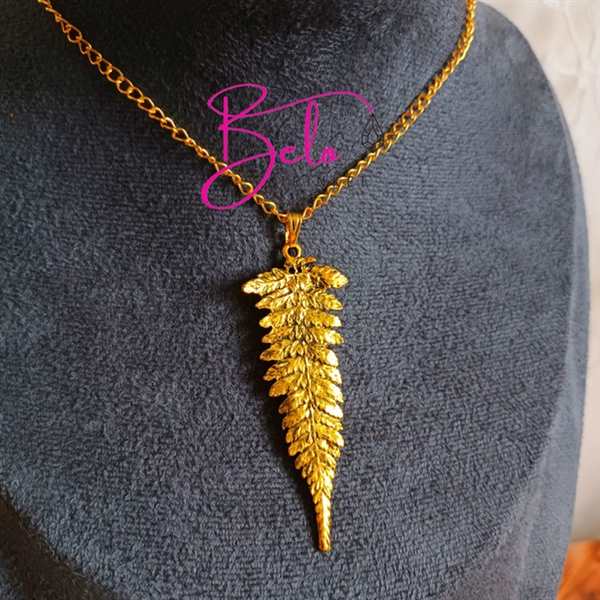 Dainty Antique golden leaf Chain necklace pendant