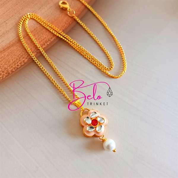 Dainty Antique golden leaf Chain necklace pendant