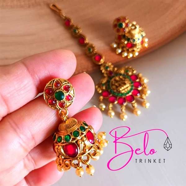 Goddess golden red maang tikka set
